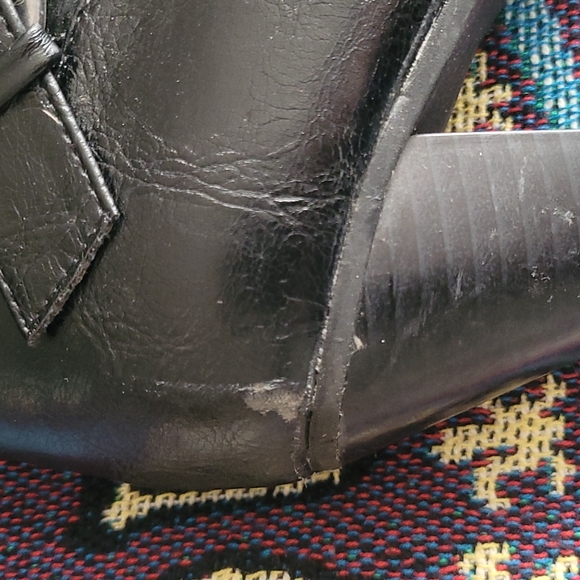 2/$10 Nwd heeled boots black size 8 - Picture 2 of 2